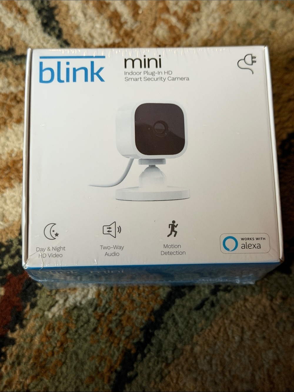 Blink Mini Smart Security Camera No wiring Needed in White with Black Face  NEW